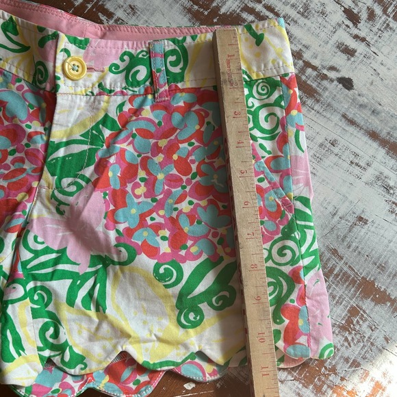 Lilly Pulitzer Mariposa Floral Print Buttercup Scalloped Shorts 00 Resort - Picture 9 of 10